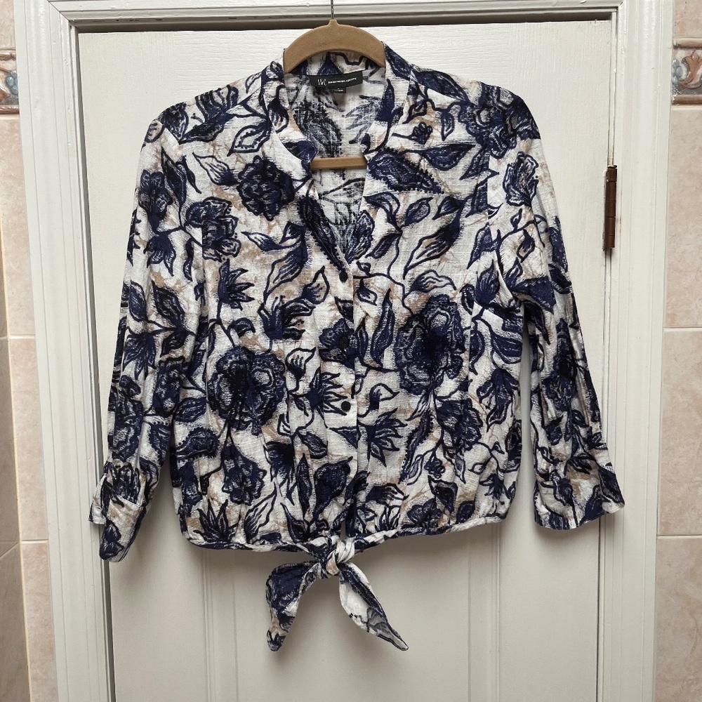 INC International Concepts Floral Button Down Tie-Front Top/Size Small